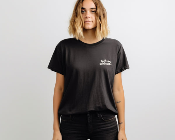"Raising Freeloaders" – The Minimalist Parent Survival Tee-SQ6240302