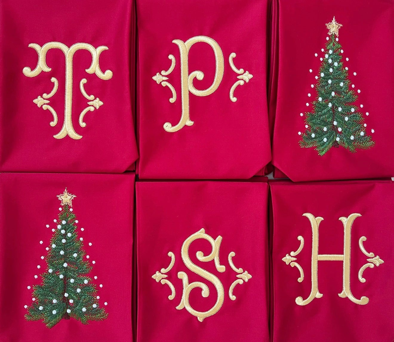 🎄 The “Bow Down to Christmas” Wreath Scarf 🎀